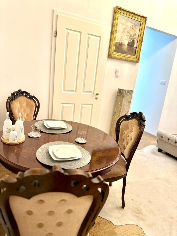 Central River Apartment Danube บูดาเปสต์ ภายนอก รูปภาพ